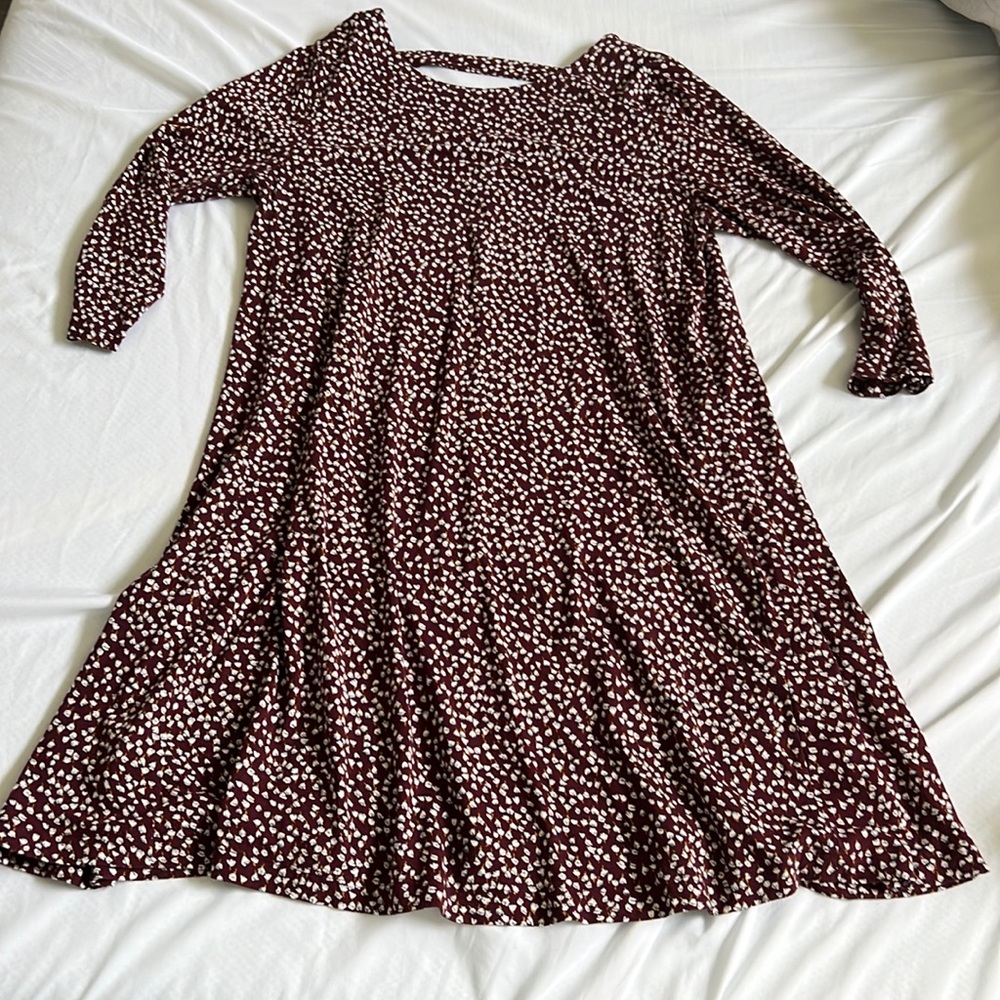 Maroon and White Floral Flowy STRETCH dress